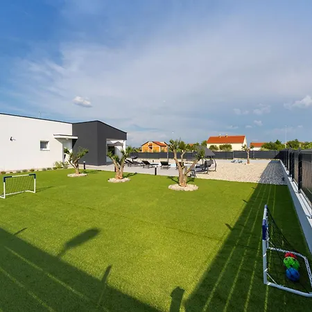 Villa Medena *
